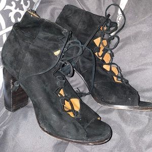 Frye heels size 7.